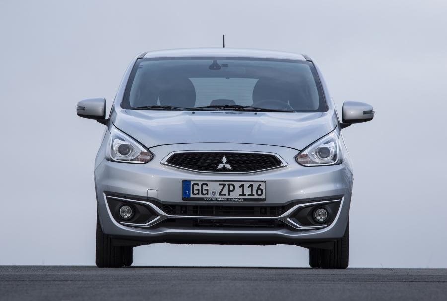  Mitsubishi Space Star 2016 года  (EU) (фото 3 из 45)
